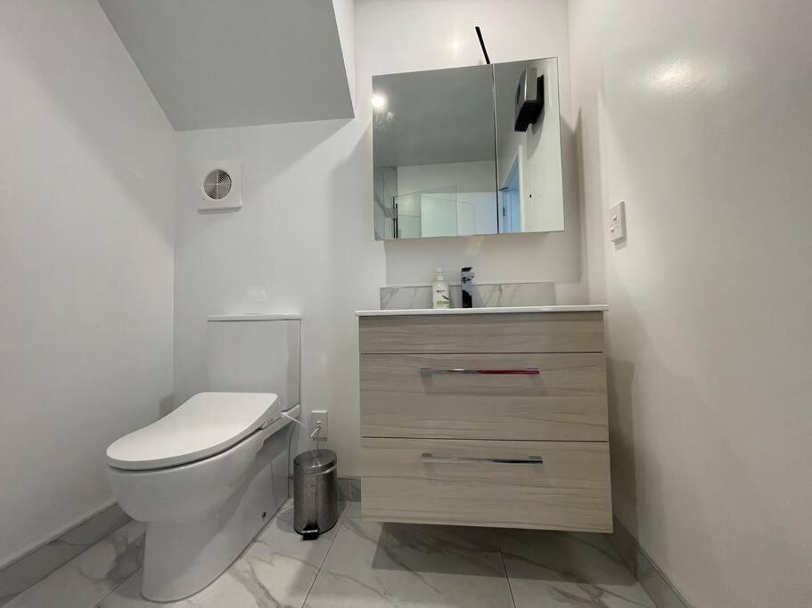Villa Parkside Retreat - 3 Beds -Sleeps 6 Near Westfield Christchurch Exterior foto